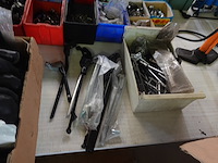 Supergrote partij fietsgerief - afbeelding 18 van  40