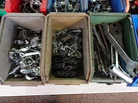 Supergrote partij fietsgerief - afbeelding 27 van  40