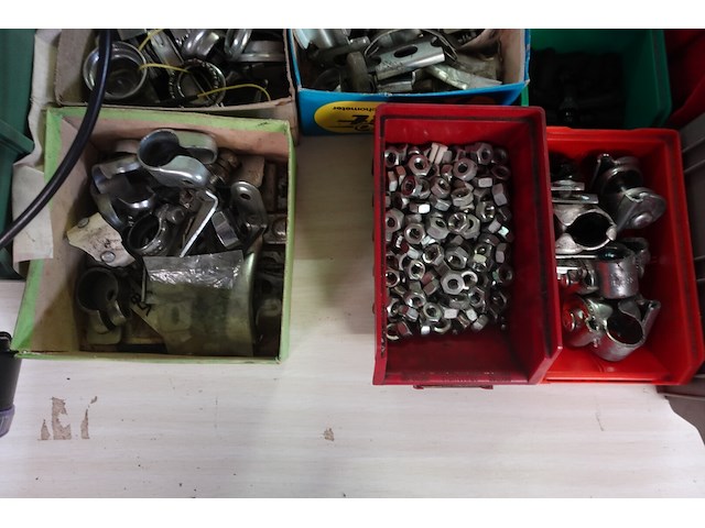 Supergrote partij fietsgerief - afbeelding 28 van  40