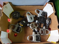 Supergrote partij fietsgerief - afbeelding 23 van  40