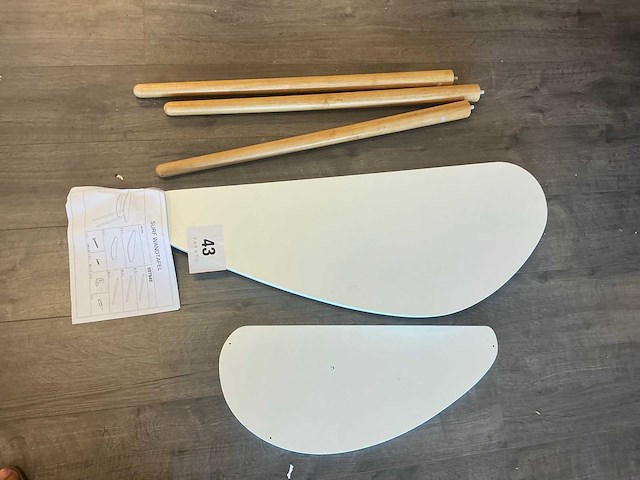 Surf gedemonteerde wandtafel - afbeelding 2 van  3