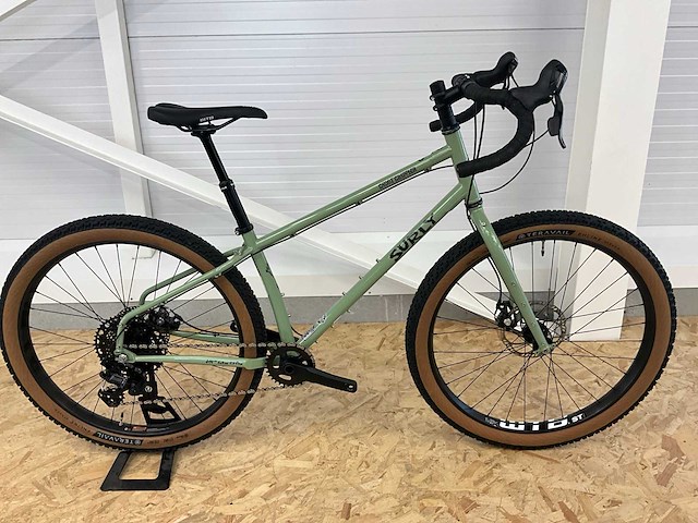 Surly ghost grappler mountainbike - afbeelding 1 van  14