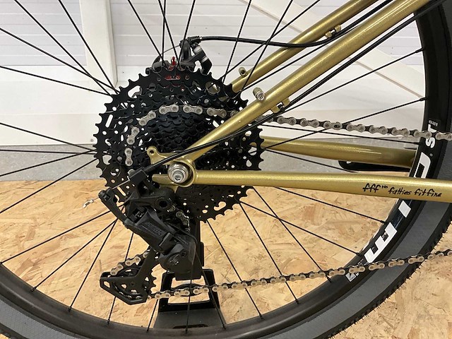 Surly karate monkey mountainbike - afbeelding 4 van  17