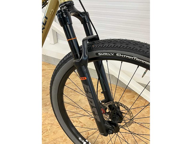 Surly karate monkey mountainbike - afbeelding 16 van  17