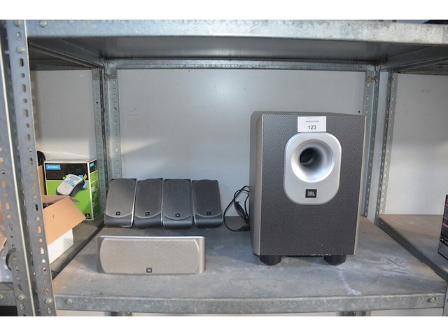 Surround system jbl sub200/230 scs200cen 5+1 - afbeelding 1 van  8