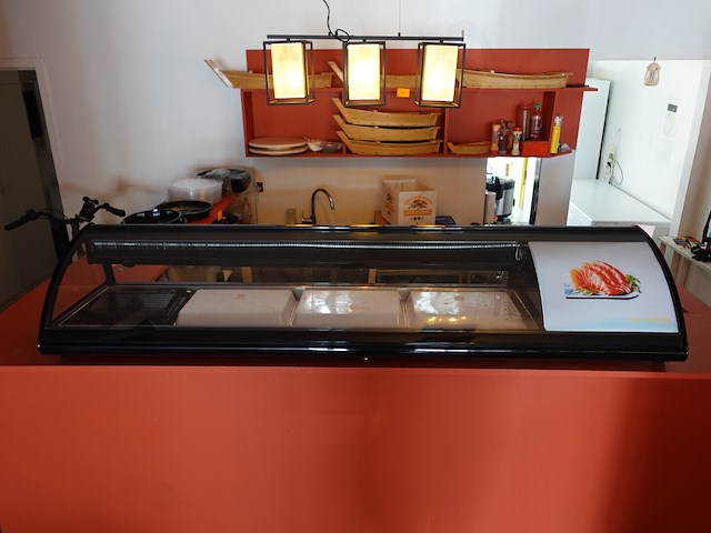 Sushivitrine - afbeelding 1 van  5