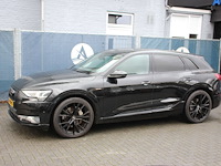 Suv audi e-tron advanced exterieur elektrisch 361pk 2019 - afbeelding 1 van  1