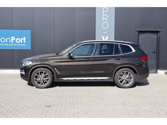 Suv bmw x3 sdrive18d diesel (marge) - afbeelding 1 van  1