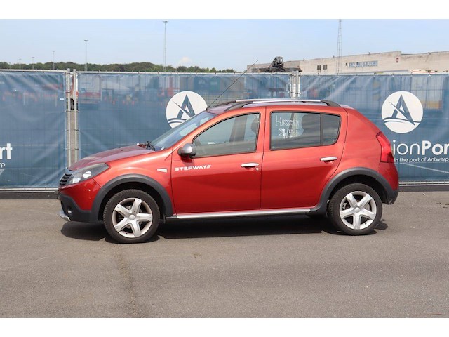 Suv dacia sandero diesel 89pk 2011 (marge) - afbeelding 1 van  1