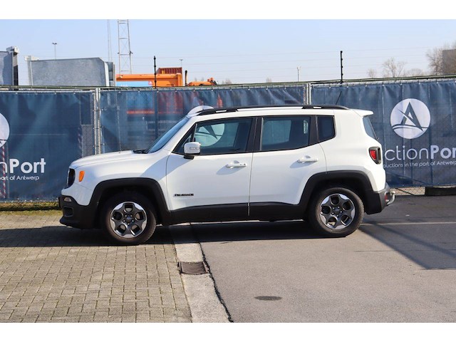 Suv jeep renegade benzine 140pk 2018 (marge) - afbeelding 1 van  1