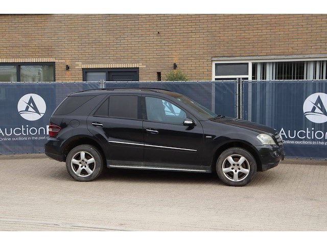 Suv mercedes ml 320 cdi diesel 2019 (marge) - afbeelding 1 van  1