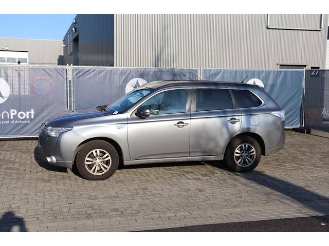 Suv mitsubishi outlander phev hybride 2014 (marge) - afbeelding 1 van  1