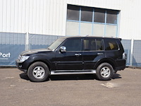 Suv mitsubishi pajero benzine 2007