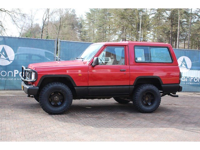 Suv nissan patrol diesel 94pk 1985 - afbeelding 1 van  1