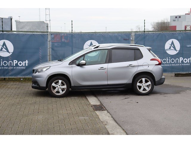 Suv peugeot 2008 benzine 82pk 2018 (marge) - afbeelding 1 van  1