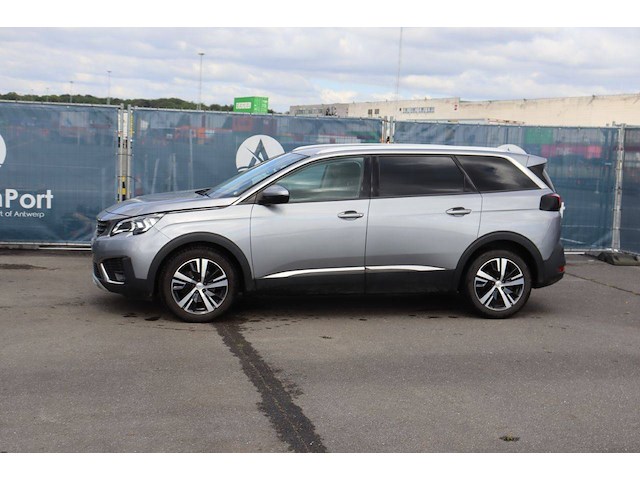 Suv peugeot 5008 diesel 130pk 2019 - afbeelding 1 van  1