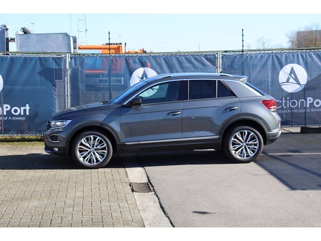 Suv volkswagen t-roc benzine 150pk 2018 (marge) - afbeelding 1 van  1