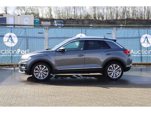 Suv volkswagen t-roc benzine 150pk 2018 (marge) - afbeelding 1 van  1
