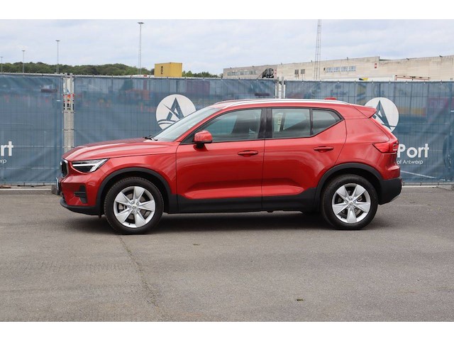 Suv volvo xc40 benzine mild-hybride 163pk 2024 - afbeelding 1 van  1