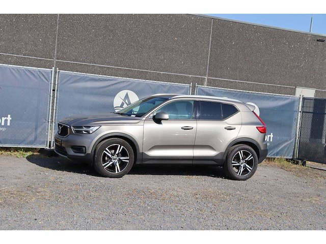 Suv volvo xc40 diesel 150pk 2021 - afbeelding 1 van  1