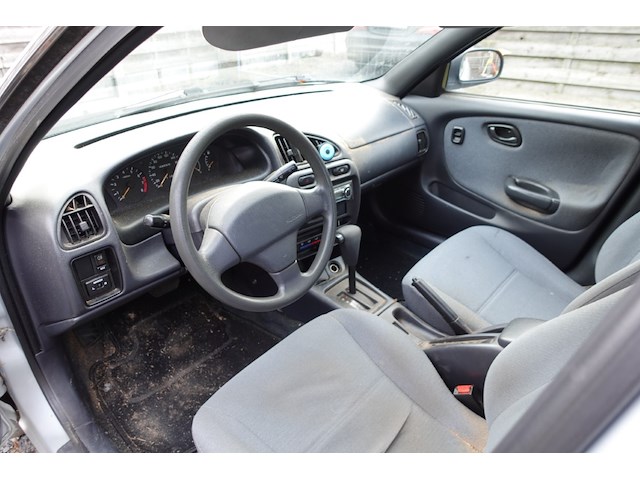 Suziki baleno - afbeelding 6 van  10