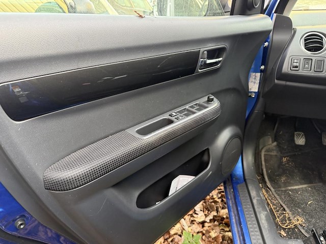 Suziki swift, 2006 - afbeelding 32 van  35