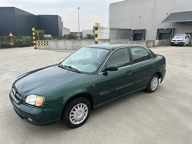 Suzuki - 1999 - baleno - - personenauto - afbeelding 11 van  18