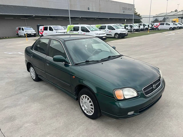 Suzuki - 1999 - baleno - - personenauto - afbeelding 15 van  18