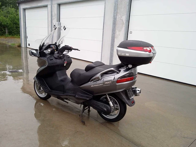 Suzuki - burgman 650 - motorfiets - afbeelding 4 van  10