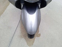 Suzuki - burgman 650 - motorfiets - afbeelding 9 van  10