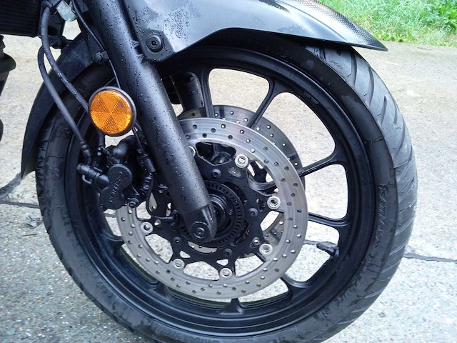 Suzuki - dl 650 v storm - motorfiets - afbeelding 7 van  11
