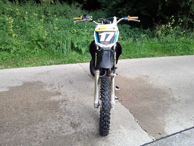 Suzuki - full cross 125 2t - motorcycle - afbeelding 2 van  3