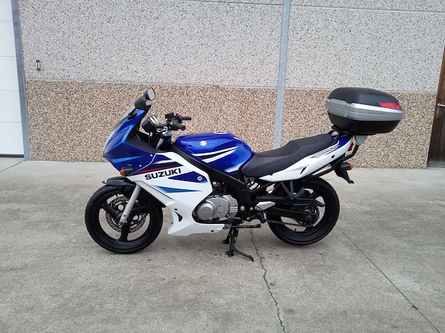 Suzuki - gs 500 f - motorfiets - afbeelding 1 van  10
