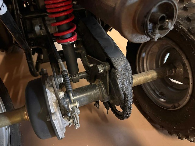 Suzuki - motorised scooter - afbeelding 3 van  11