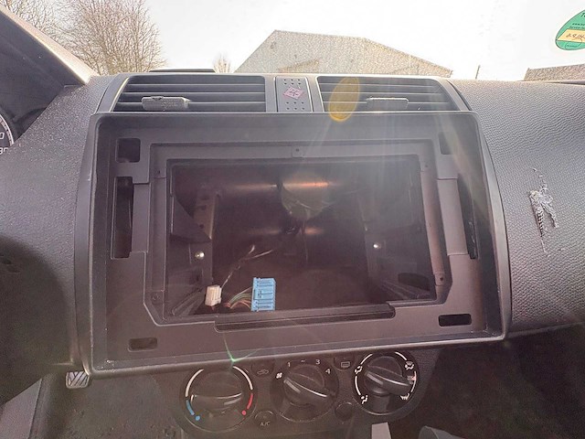 Suzuki - swift - 1.3 exclusive - car - 2009 - afbeelding 6 van  16