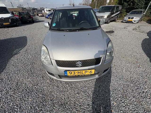 Suzuki - swift - 1.3 exclusive - car - 2009 - afbeelding 10 van  16