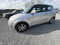 Suzuki - swift - 1.3 exclusive - car - 2009 - afbeelding 11 van  16