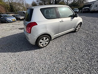 Suzuki - swift - 1.3 exclusive - car - 2009 - afbeelding 15 van  16