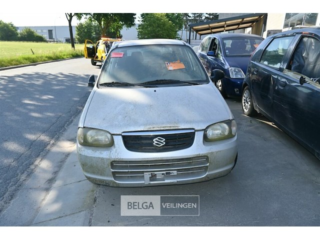 Suzuki alto, enkel voor vergunninghouders en erkende centra voor verschroting - afbeelding 3 van  7