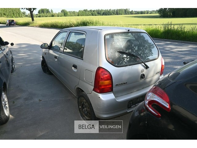 Suzuki alto, enkel voor vergunninghouders en erkende centra voor verschroting - afbeelding 5 van  7