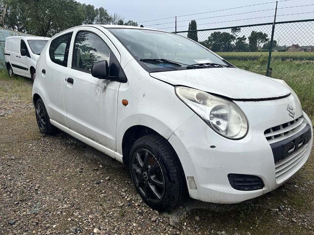 Suzuki alto - afbeelding 3 van  9