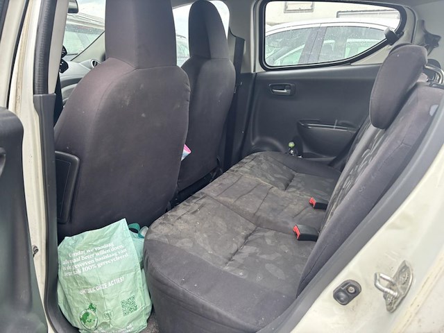 Suzuki alto - afbeelding 8 van  9