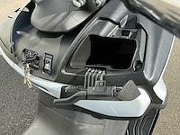 Suzuki burgman 650 motorfiets - afbeelding 8 van  24
