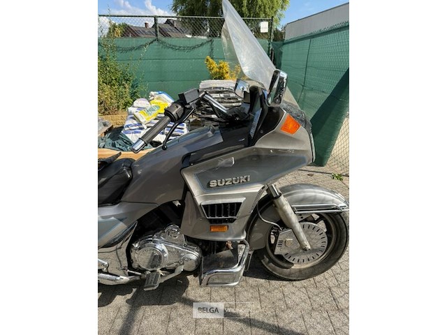 Suzuki cavalcade - afbeelding 2 van  15