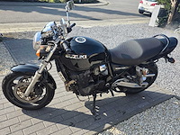 Suzuki gsx 750 moto - afbeelding 1 van  2