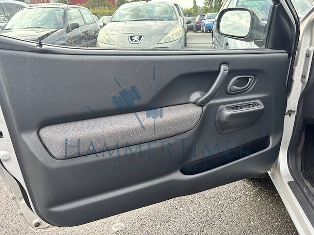 Suzuki ignis 5p 1.3i 16v ga, 2004 - afbeelding 30 van  30
