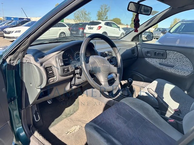 Suzuki impreza, 1997 - afbeelding 4 van  38