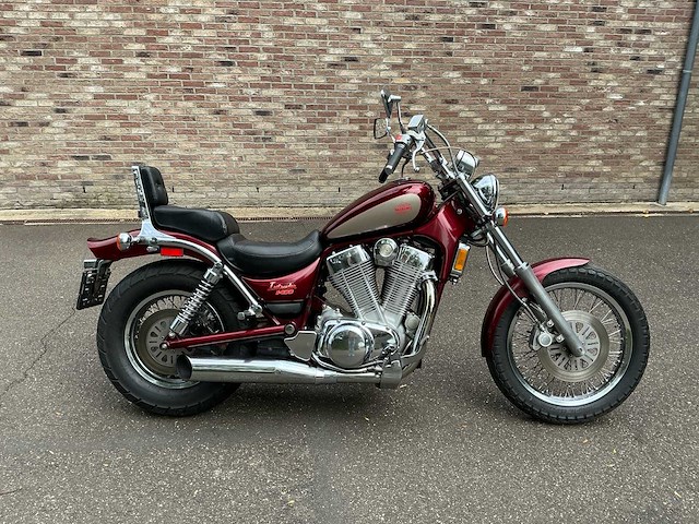 Suzuki intruder 1400 motorfiets - afbeelding 1 van  14
