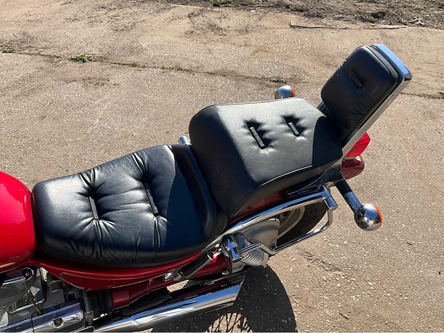 Suzuki intruder vs800 - 805cc v-twin cruiser - afbeelding 9 van  26