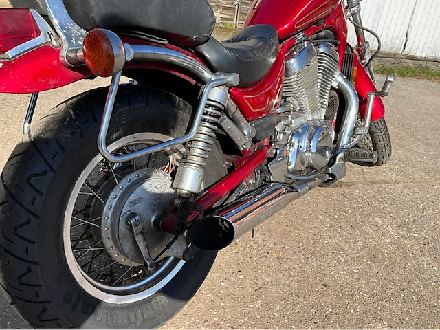 Suzuki intruder vs800 - 805cc v-twin cruiser - afbeelding 16 van  26